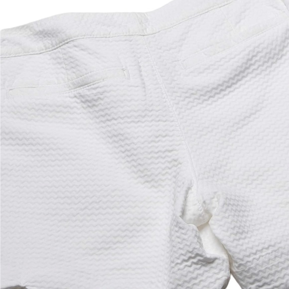 LILLY PULITZER: Buttercup Scalloped White Shorts -Size 4 - Picture 4 of 14